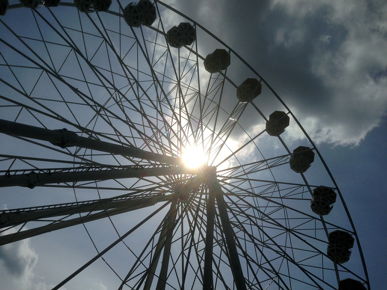 ferris wheel folk festival theme park free photo