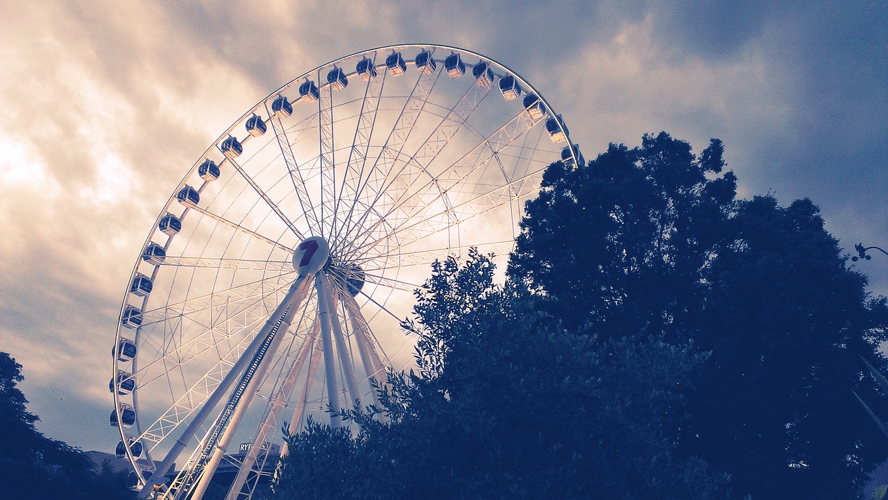 ferris wheel  dawn  travel free photo