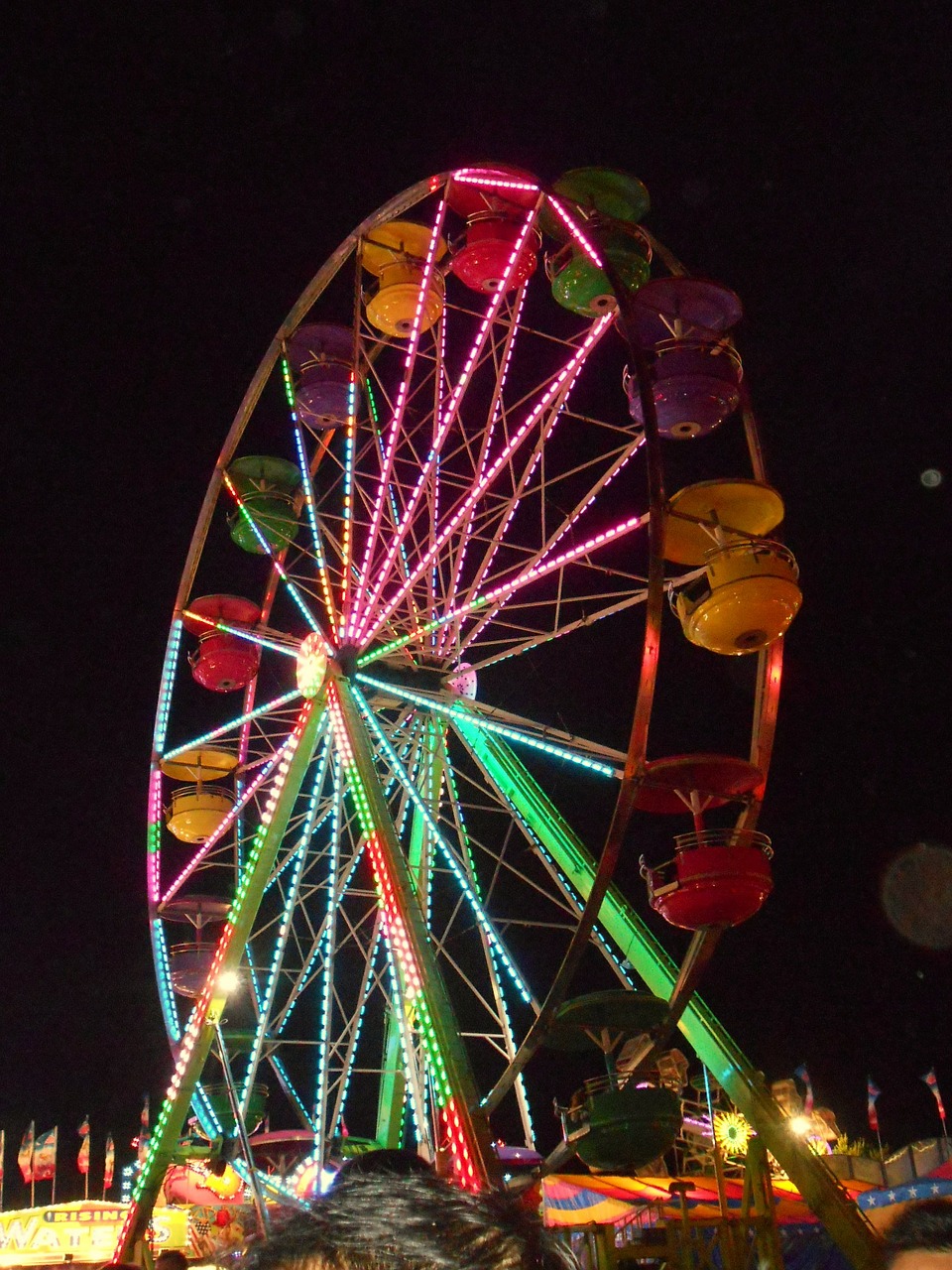 ferris wheel carnival fair free photo