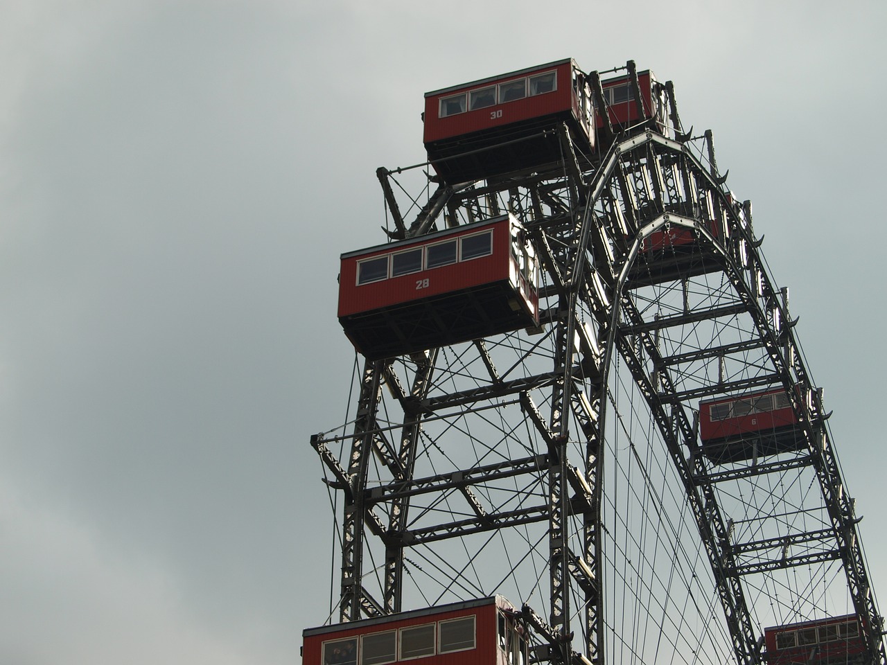 ferris wheel vienna amusement park free photo