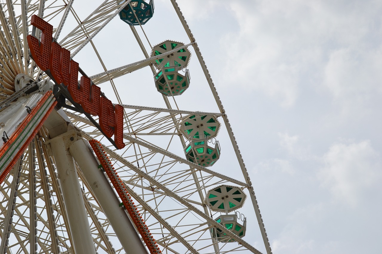 ferris wheel year market folk festival free photo