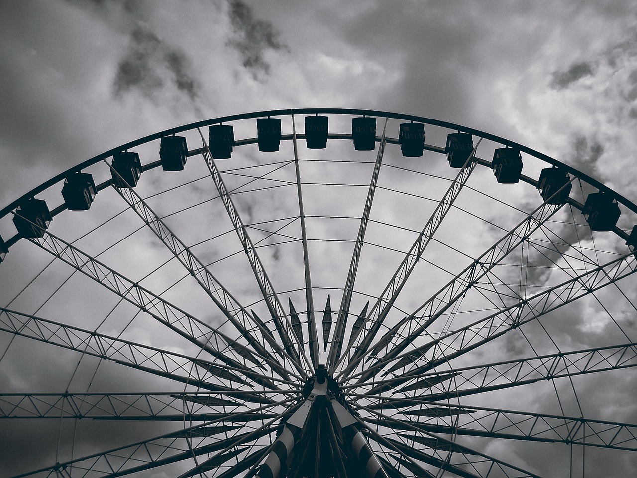 ferris wheel fair folk festival free photo