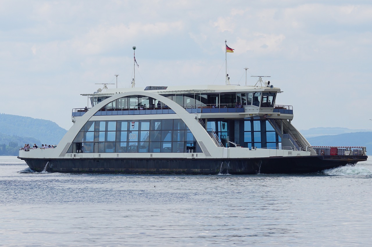 ferry car ferry meersburg - konstanz free photo