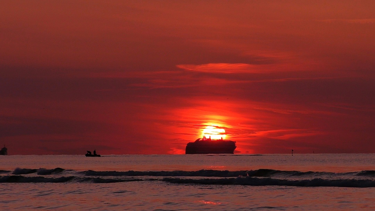 ferry sunset water free photo