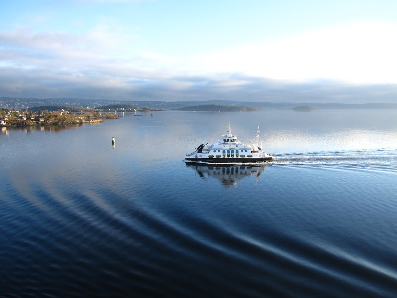 ferry norway wave free photo