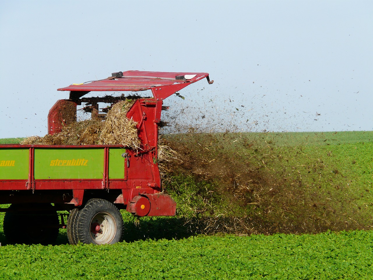 fertilize crap field free photo