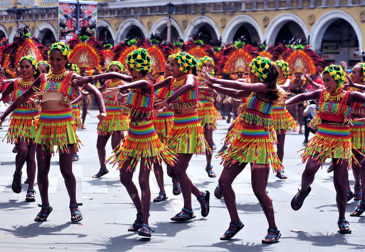 festival  street  dance free photo