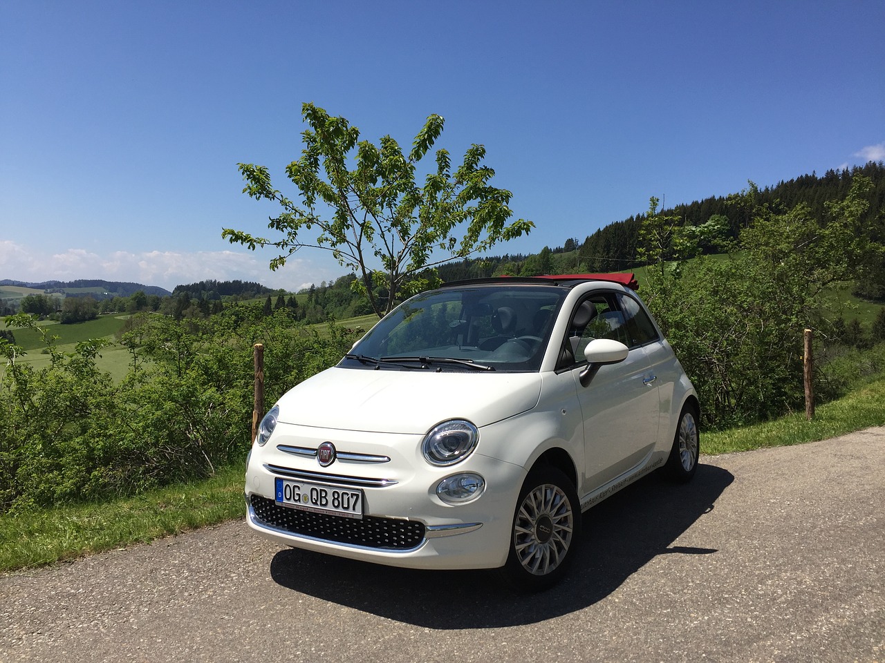 fiat 500 convertible free photo