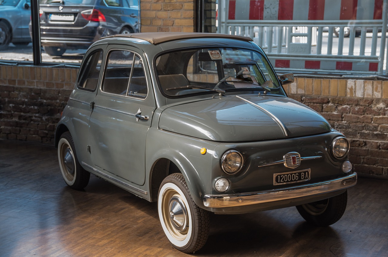 fiat  500  cinquecento free photo