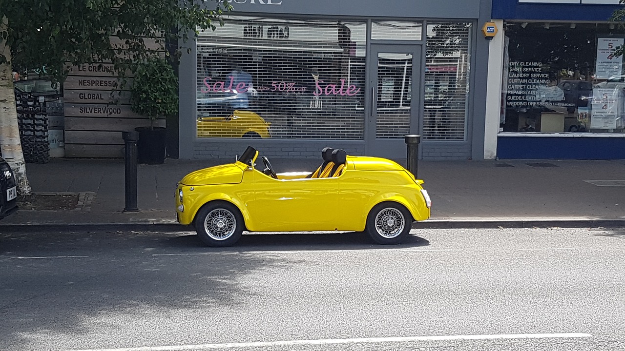 fiat 500  noddy car  cool free photo