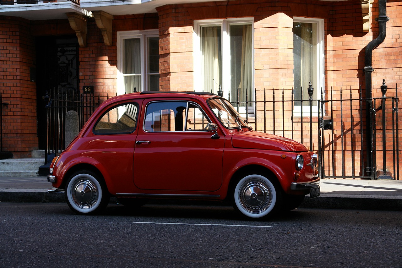 fiat 500 machine london free photo