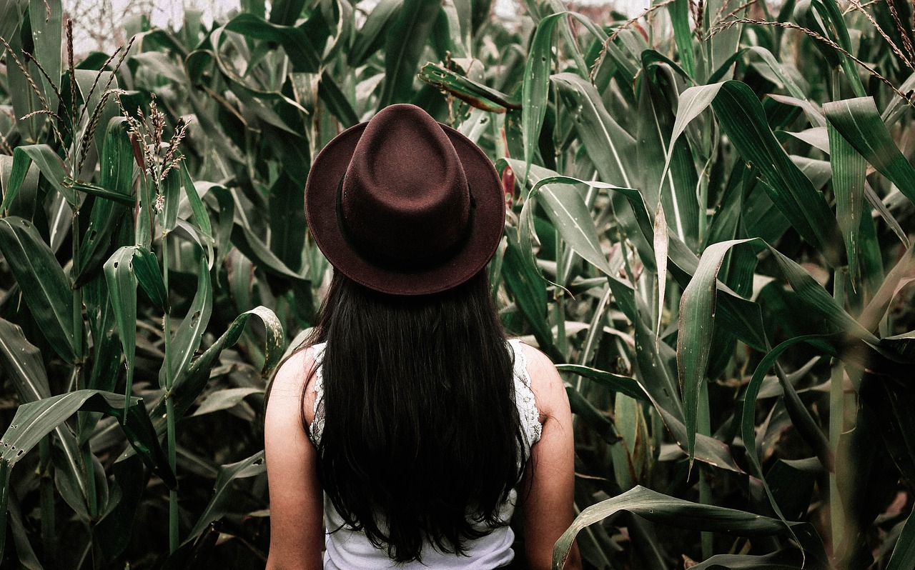 field hat person free photo