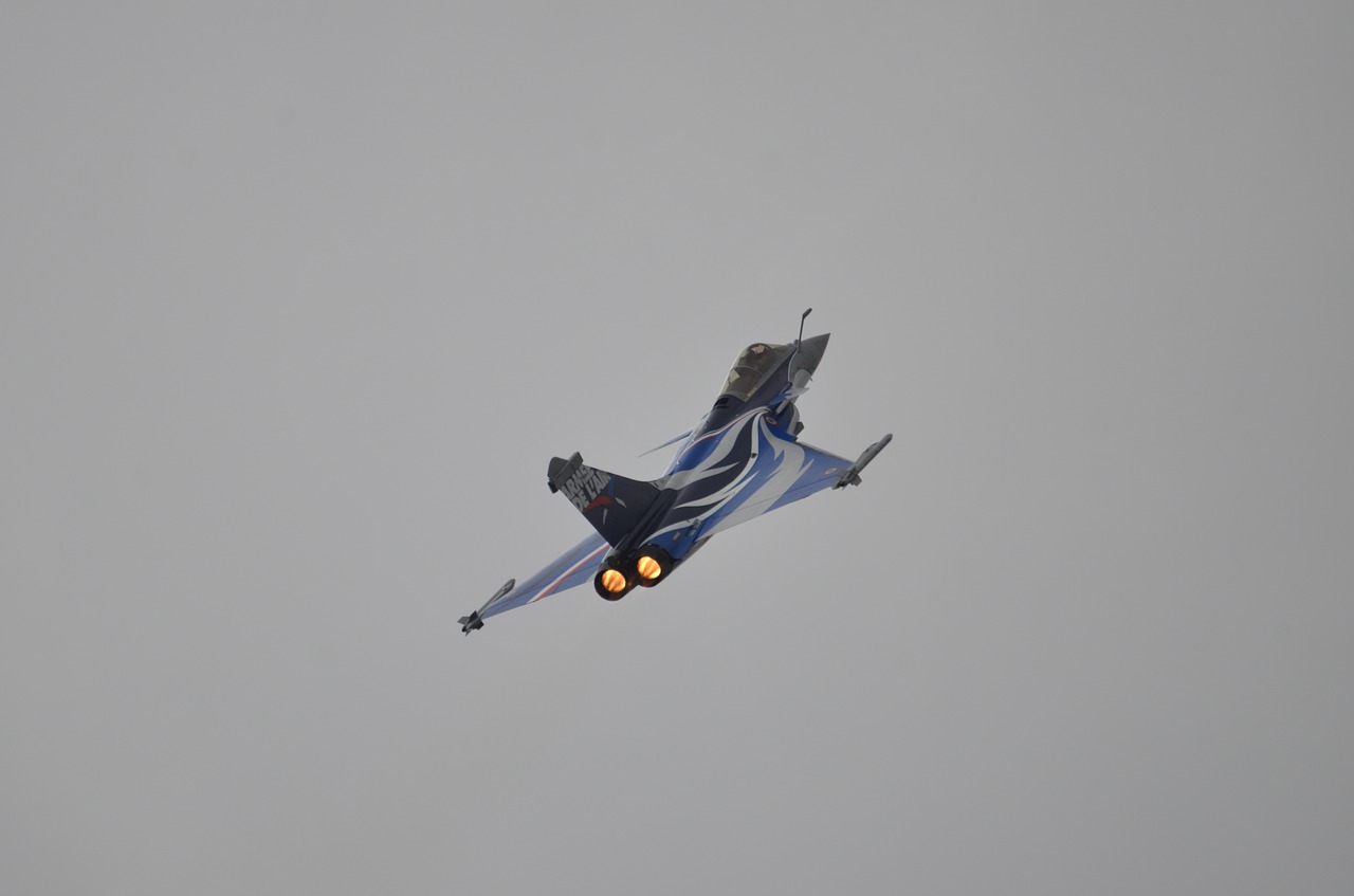 fighter jet airshow jet engine free photo