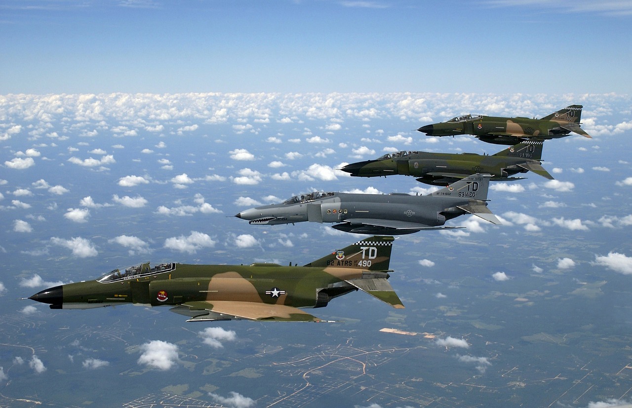 fighter jet air force phantom ii free photo