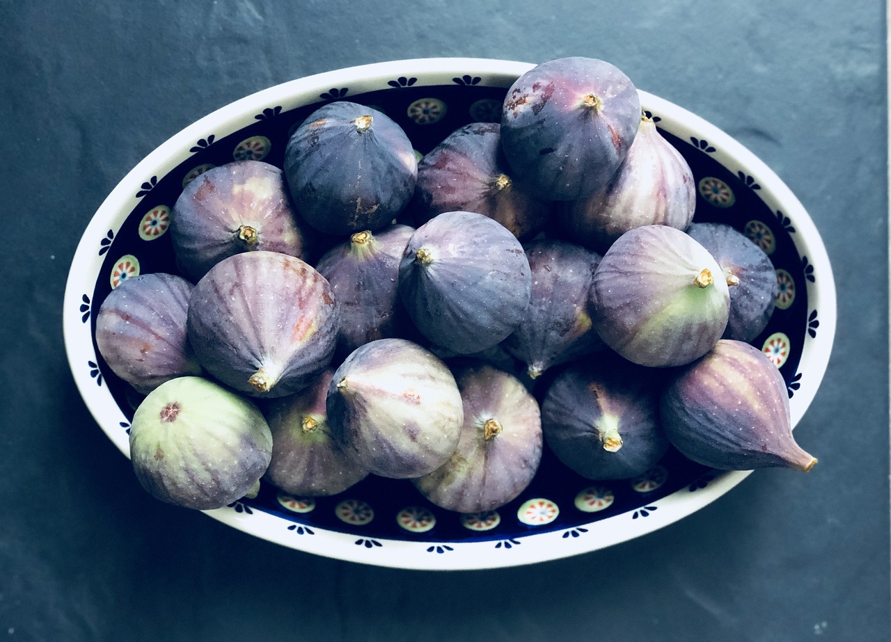 figs  harvest  fruit free photo