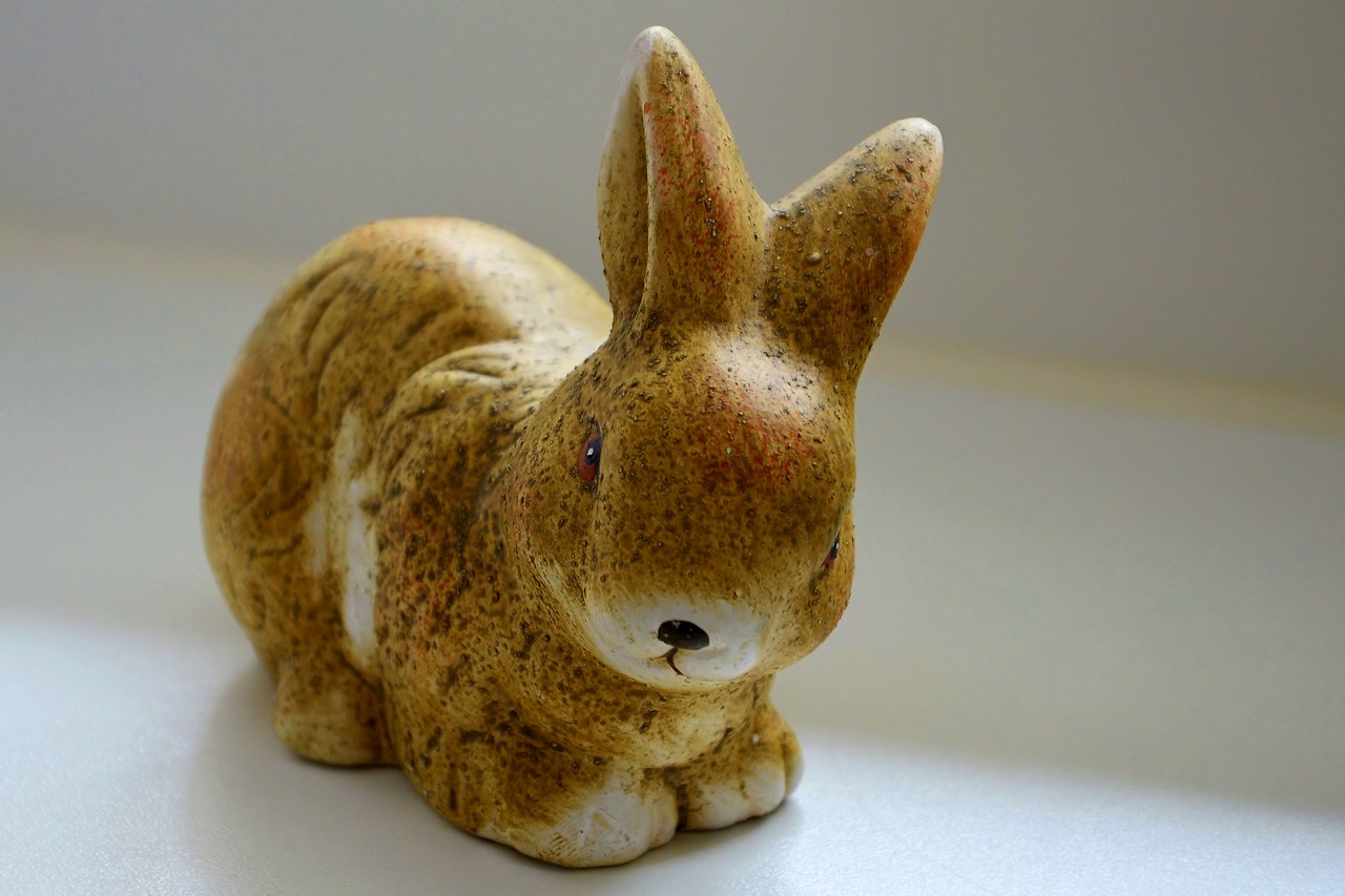 figure porcelain figurine hare free photo