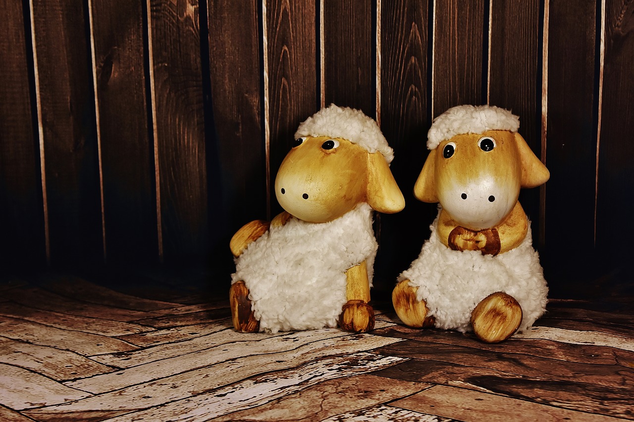 figure sheep decoration free photo