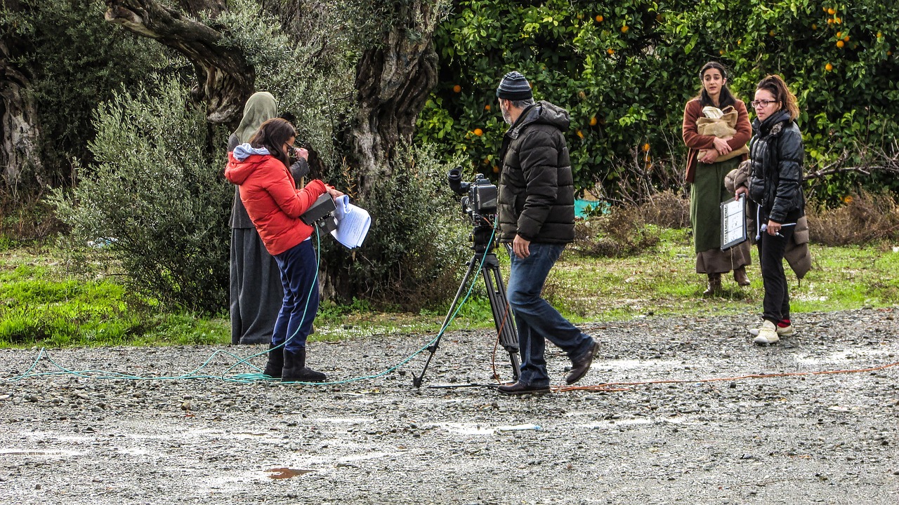 film crew shooting film movie free photo