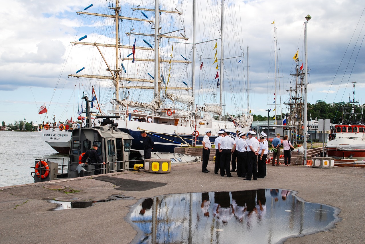 finland helsinki ship free photo