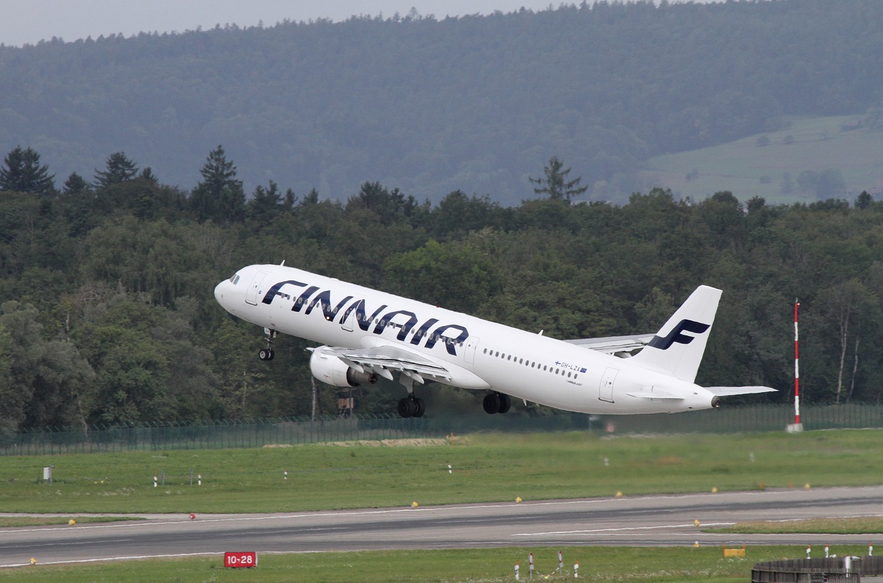 finnair aircraft flyer free photo