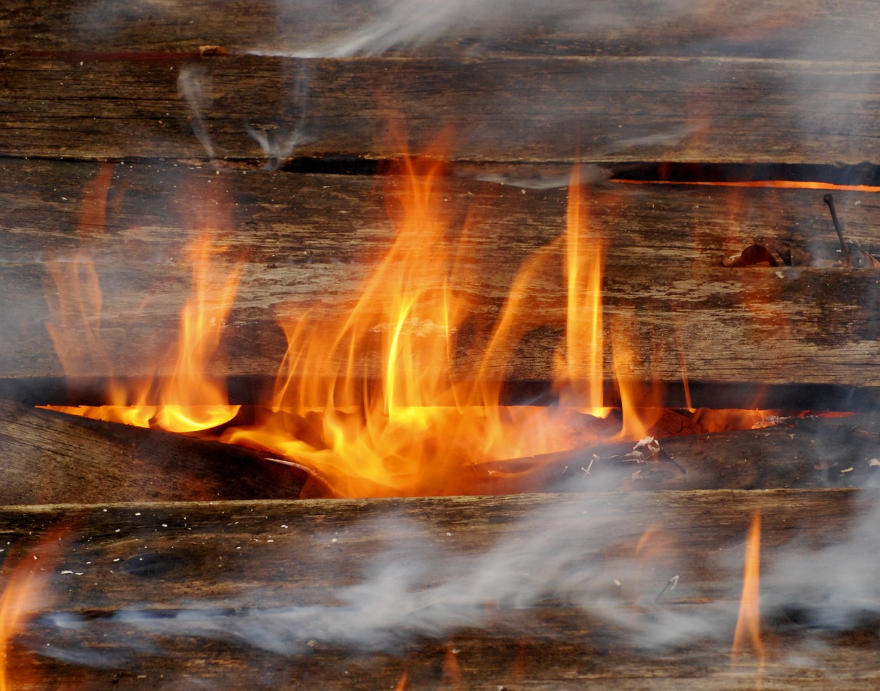 fire wood flame free photo