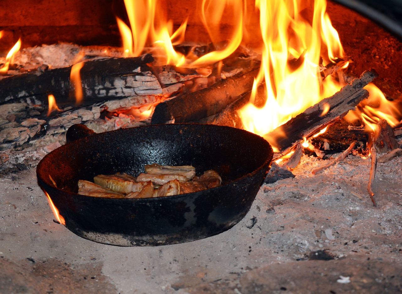 fire oven frying pan free photo