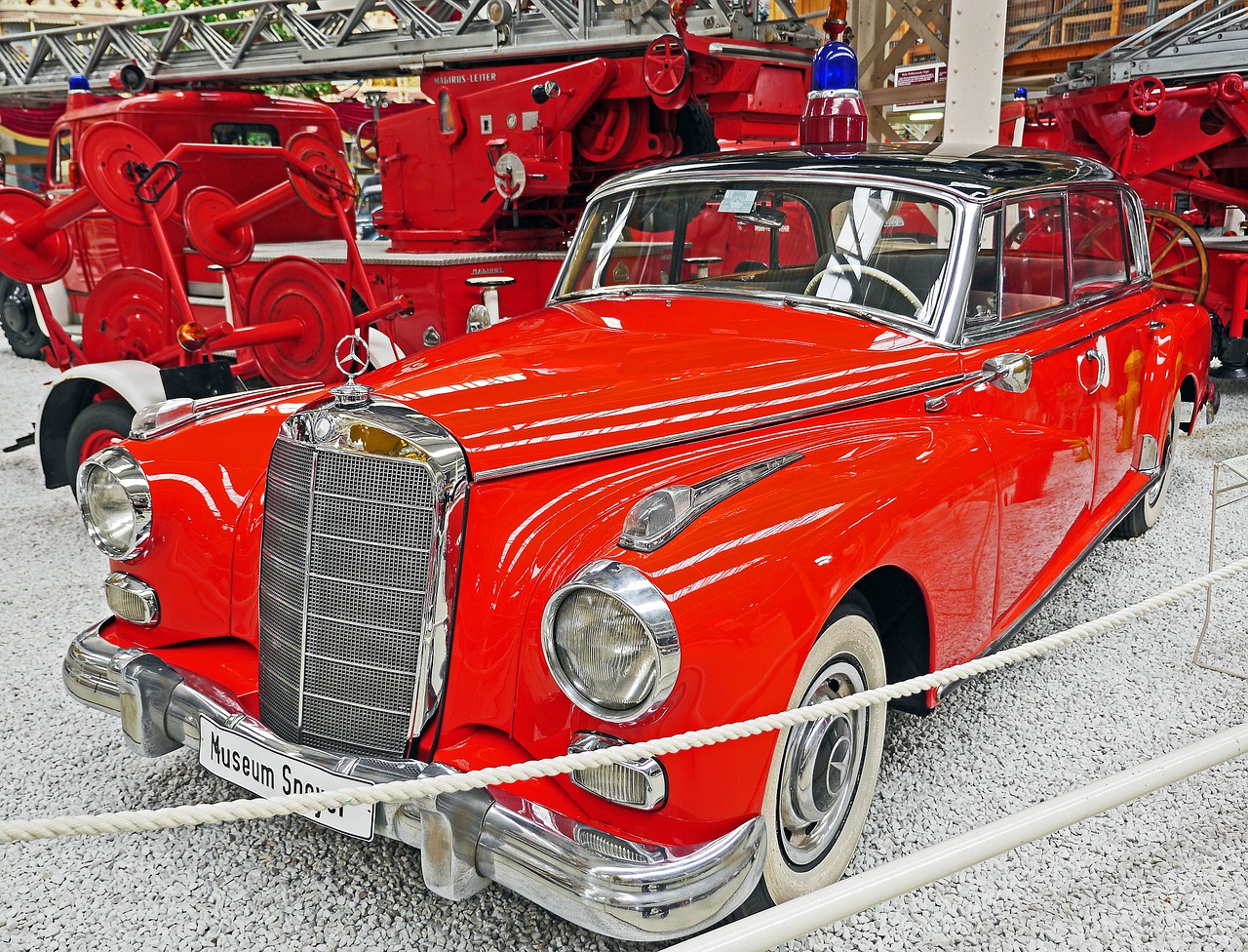 fire fire chief mercedes 300 free photo