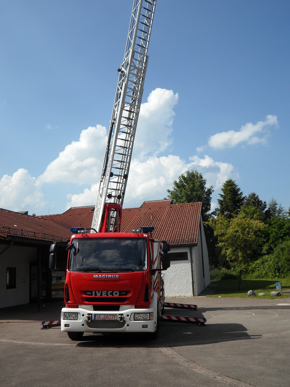 fire fire truck turntable ladder free photo