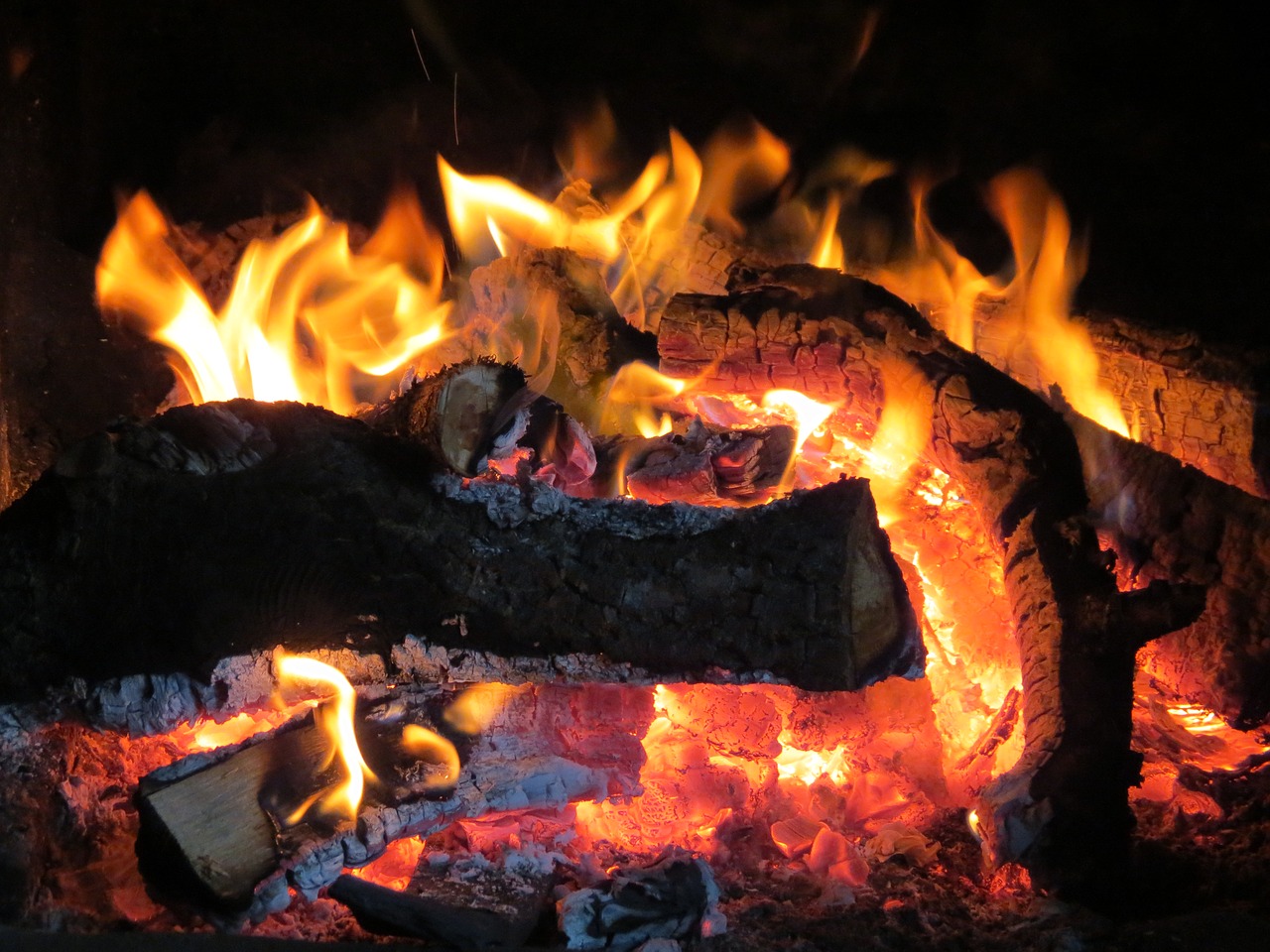 fire fireplace wood free photo