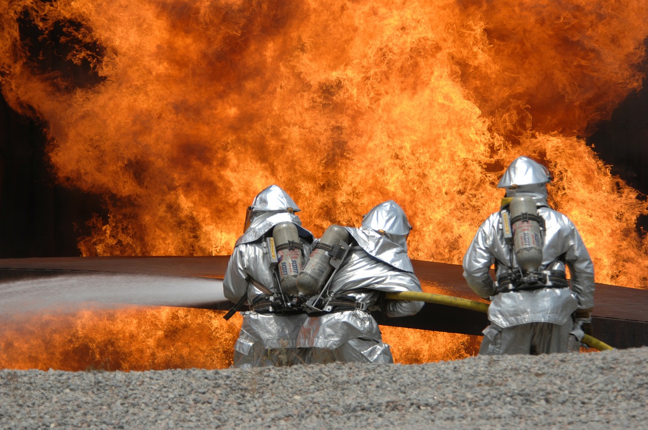 fire delete exercise fire fighting free photo