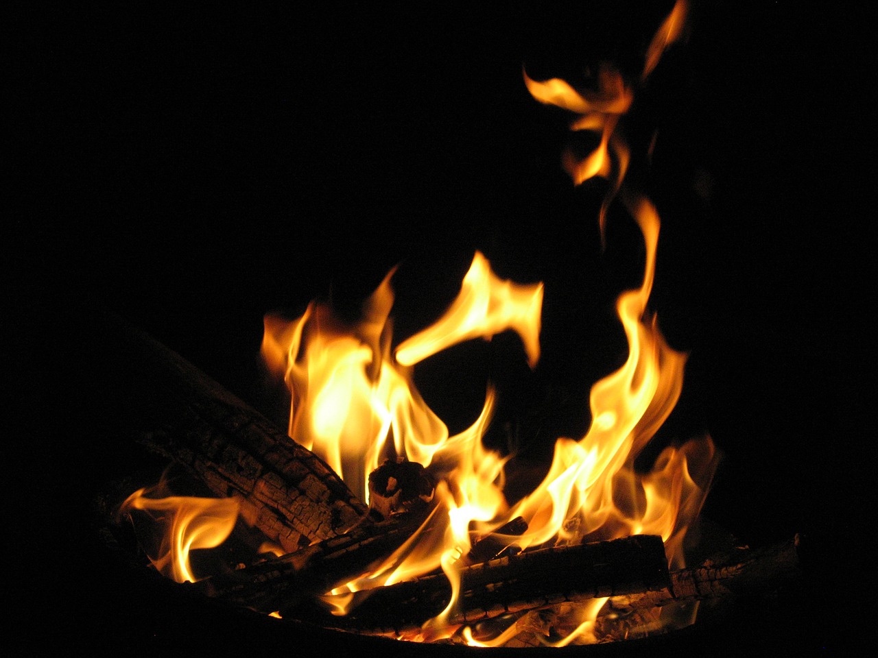 fire flames night free photo