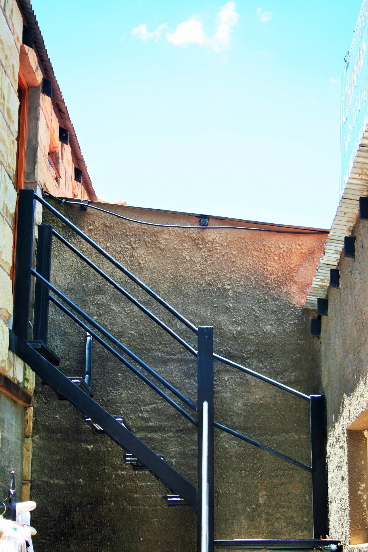 buildings exterior stairs free photo