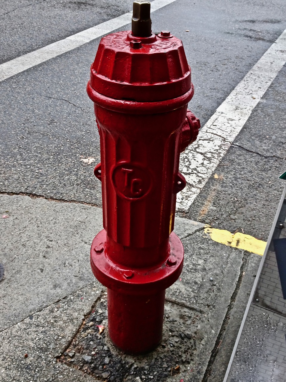 fire hydrant red water free photo