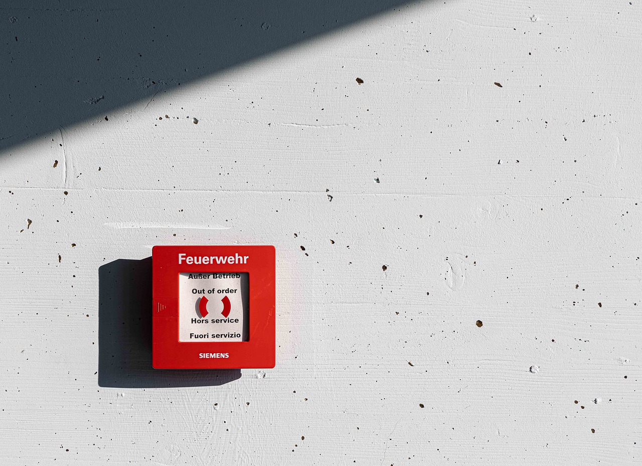 firefighter  alarm  button free photo