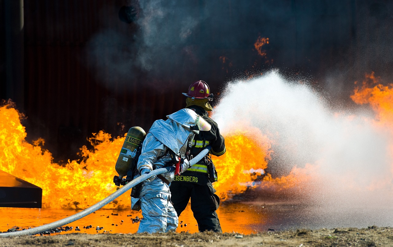 firefighters fire portrait free photo