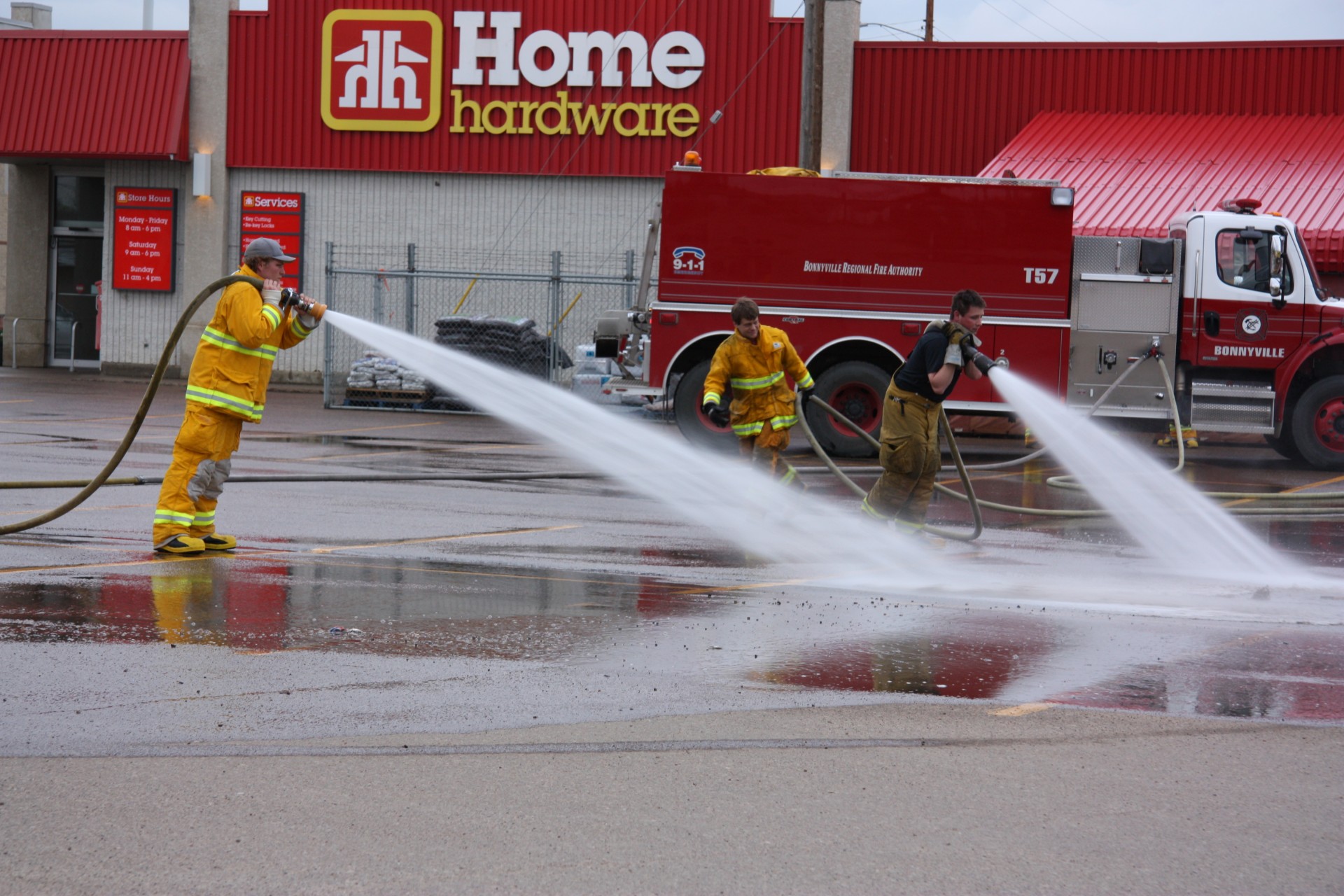 fireman hose washing free photo