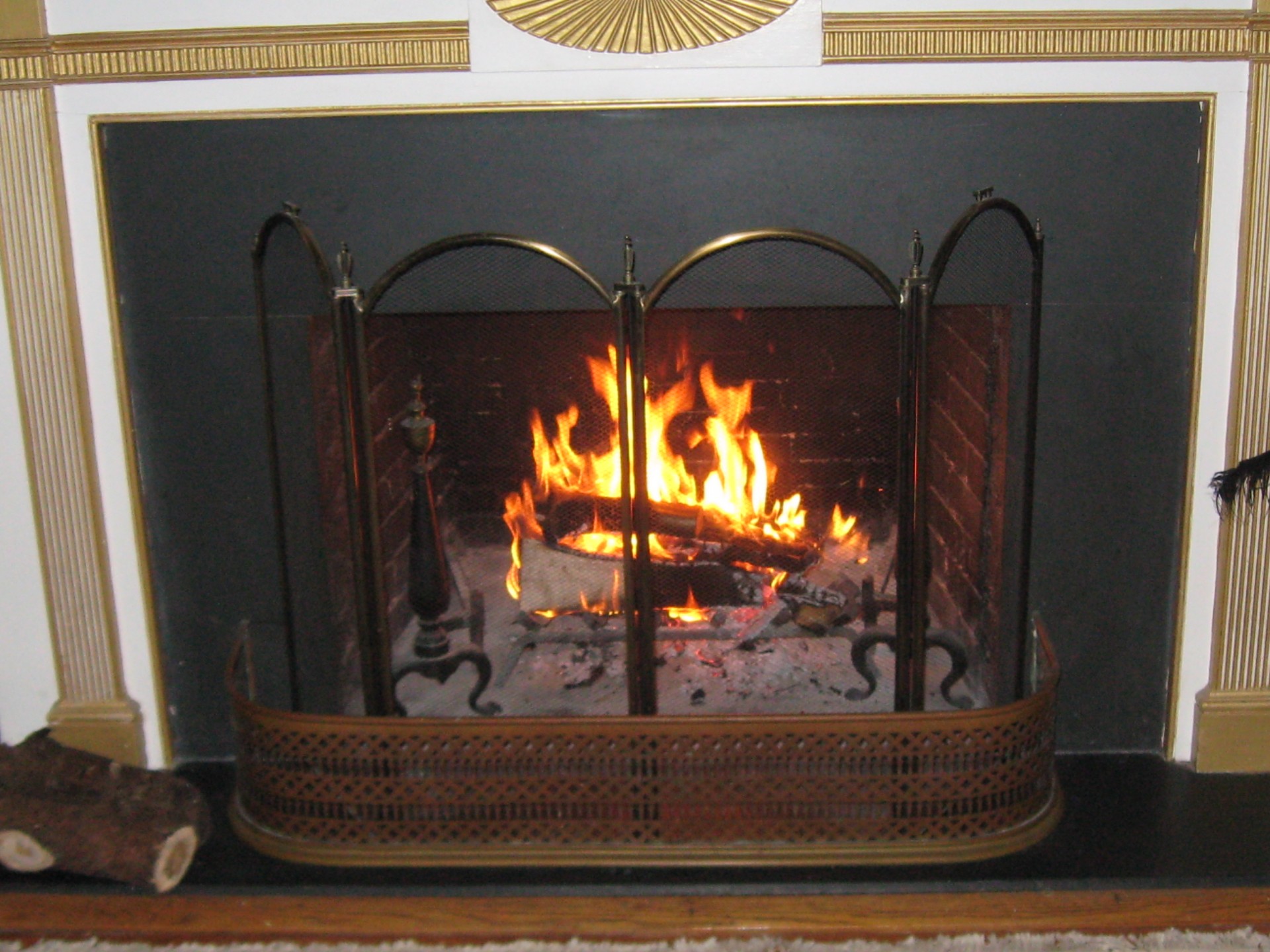 fireplace warm cozy free photo