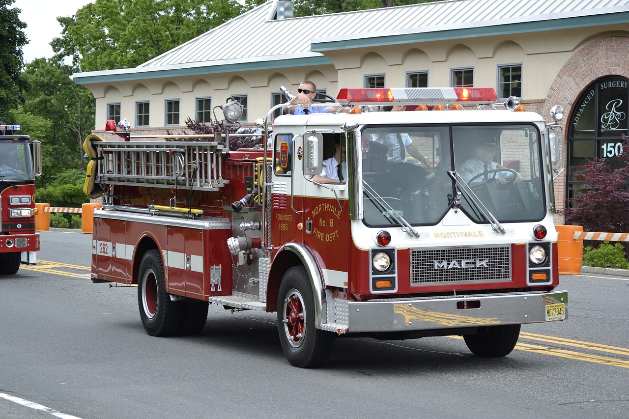 fire truck firefighter truck free photo