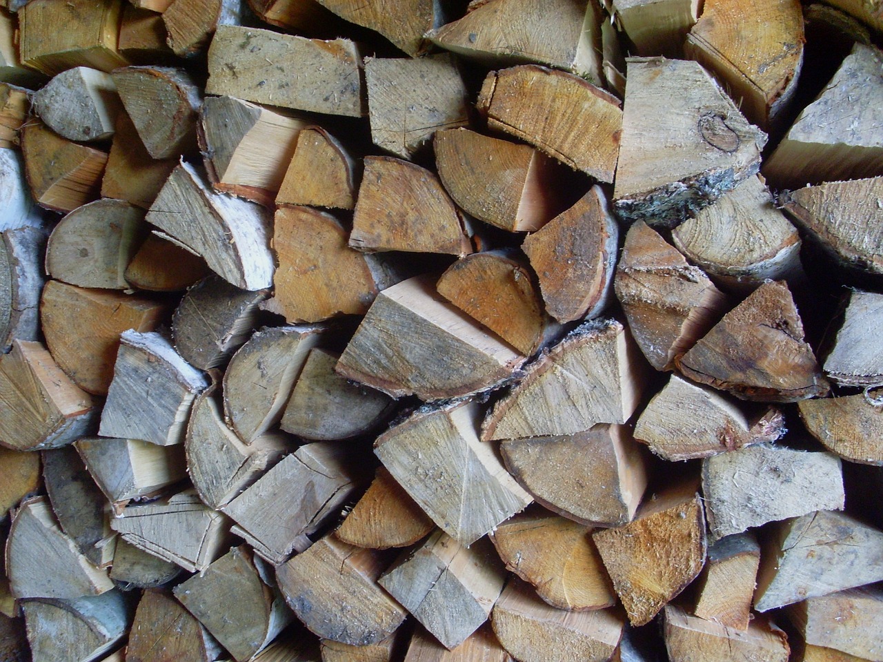 firewood wood drovnike piled firewood free photo