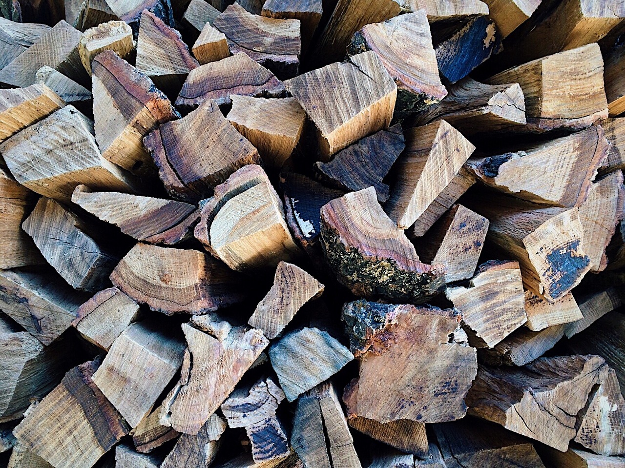 firewood split cut free photo