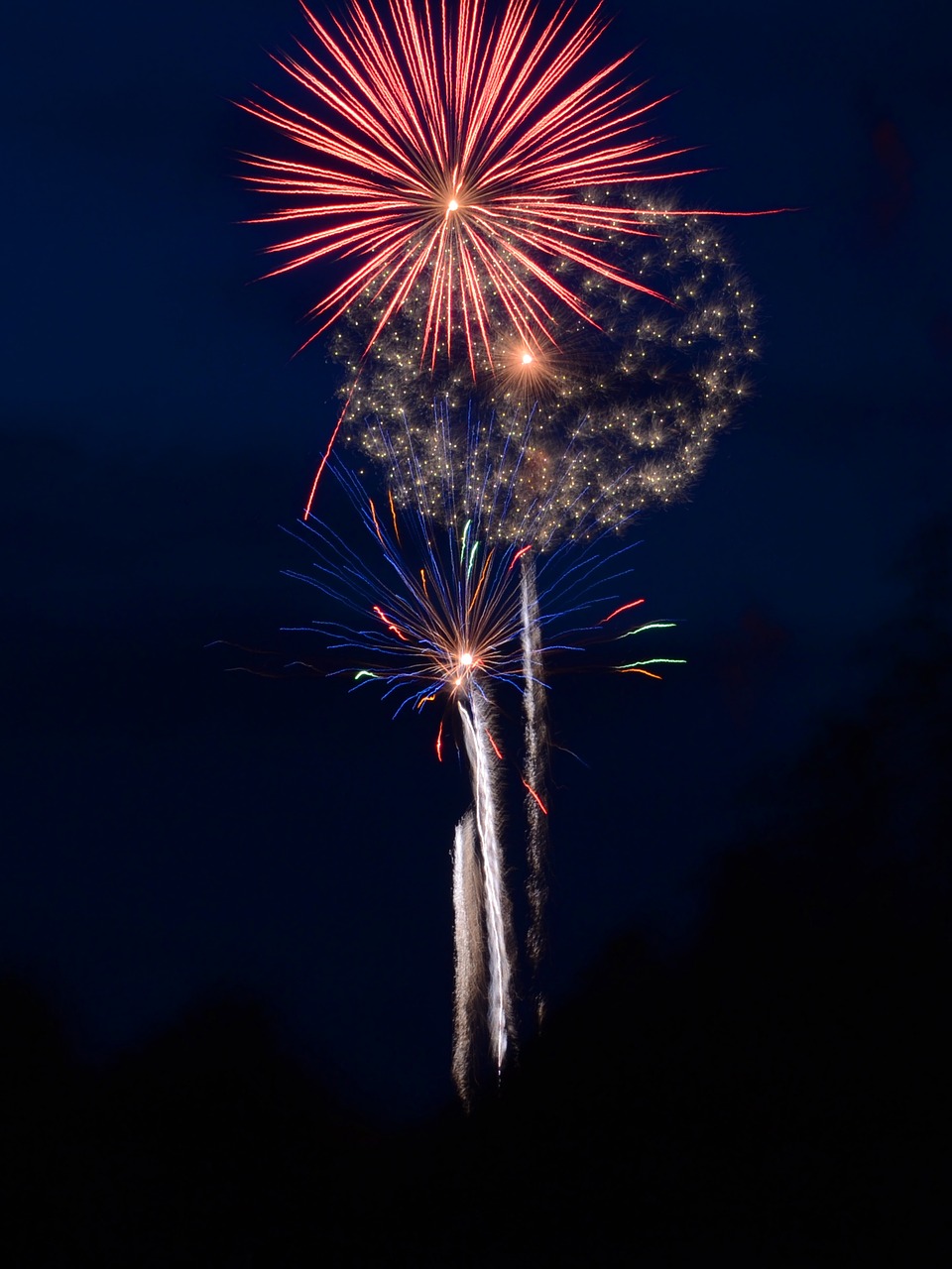 fireworks 4th of july celebration free photo