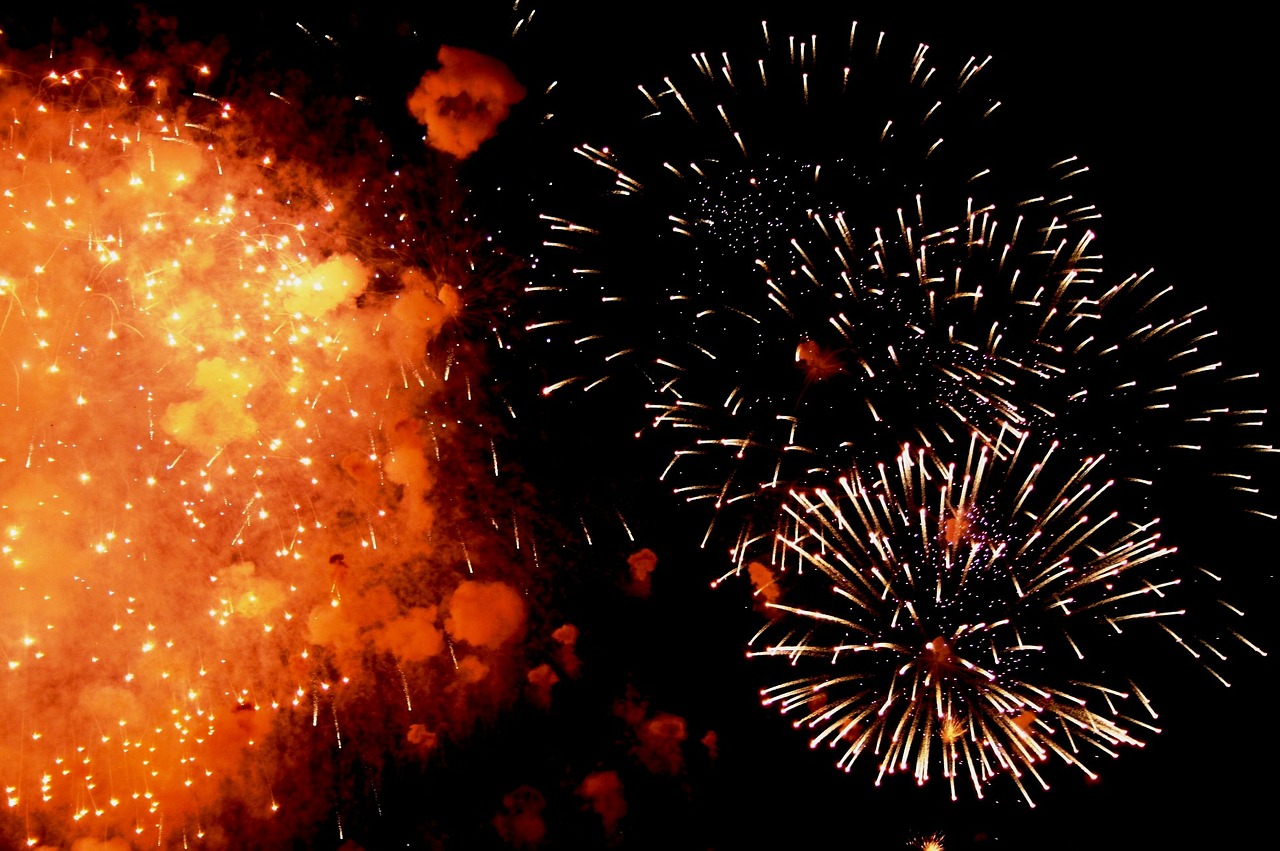 fireworks light spray free photo