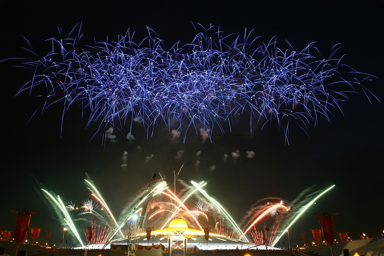 fireworks phra dhammakaya dhammakaya pagoda free photo