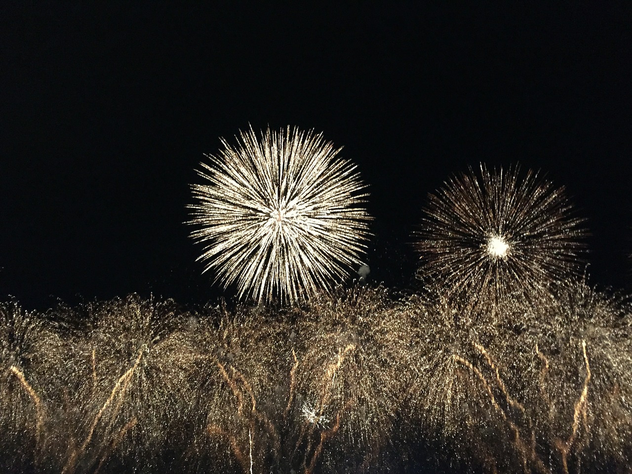 fireworks explosion new free photo