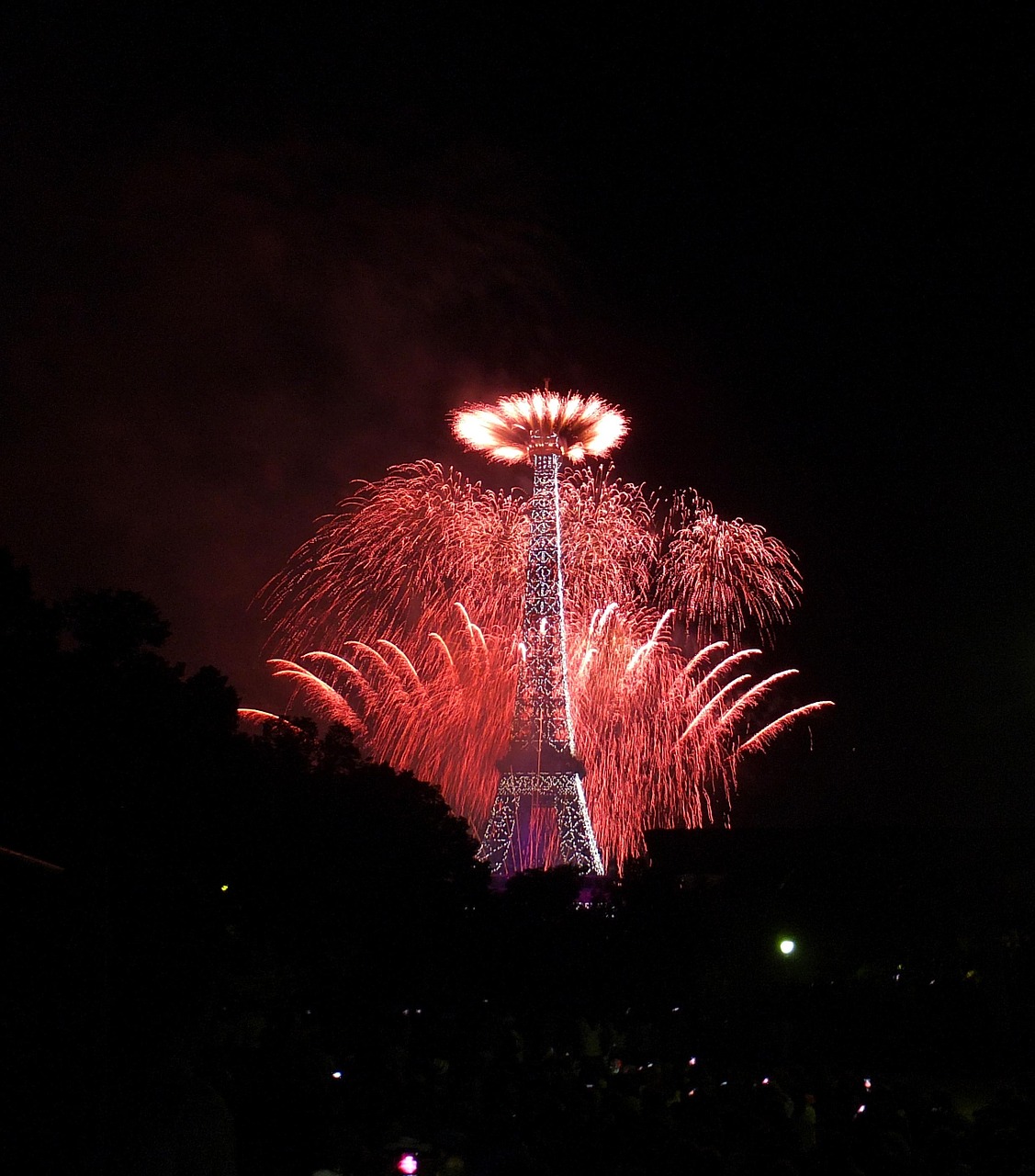 fireworks eiffel tower paris free photo