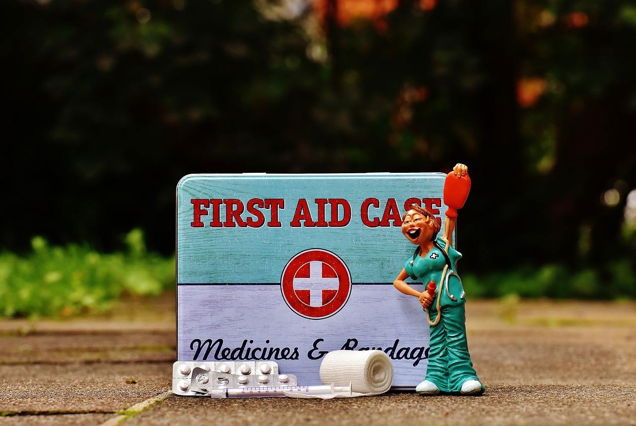 first aid nurse funny free photo