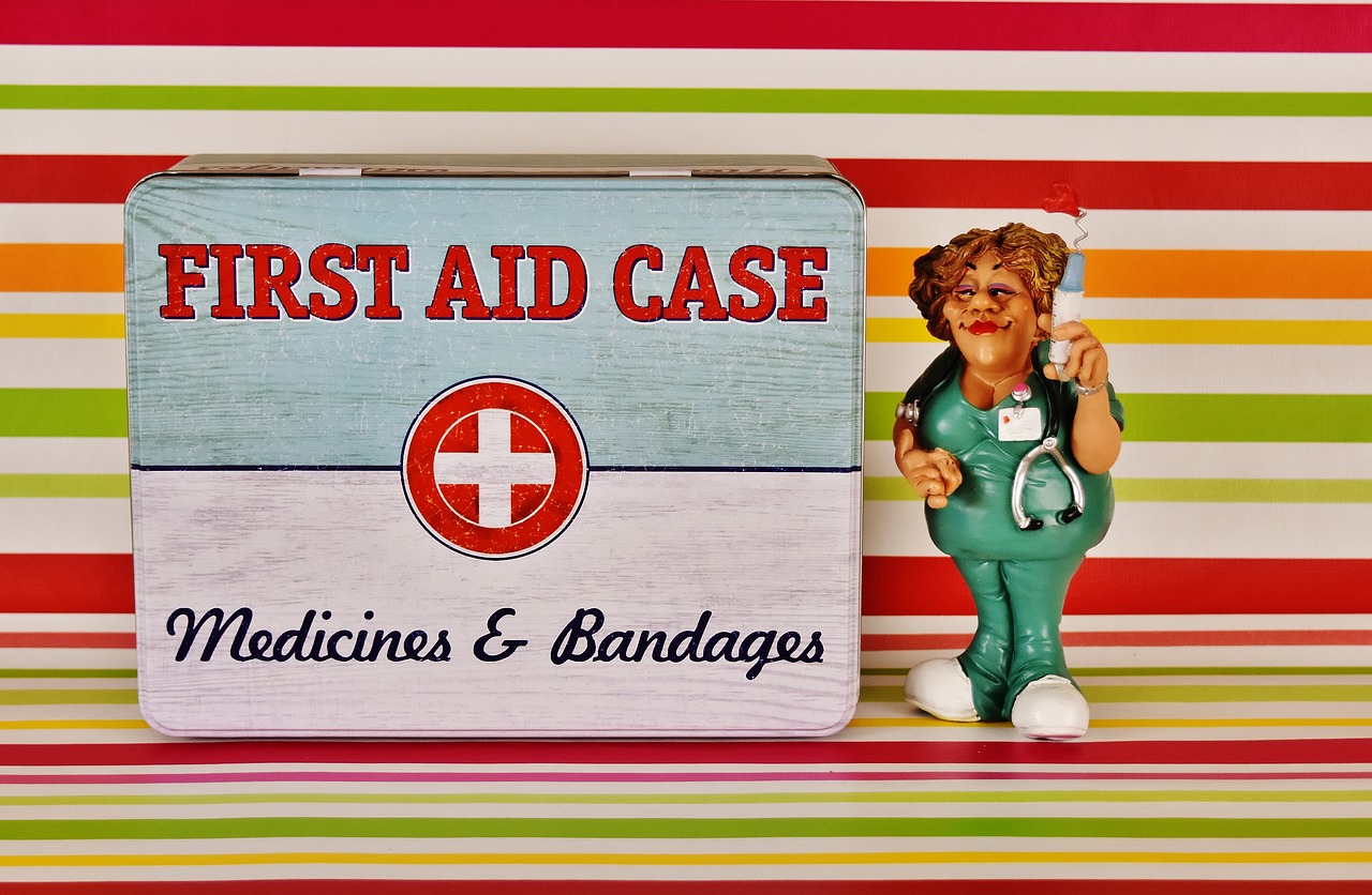 first aid nurse tin can free photo