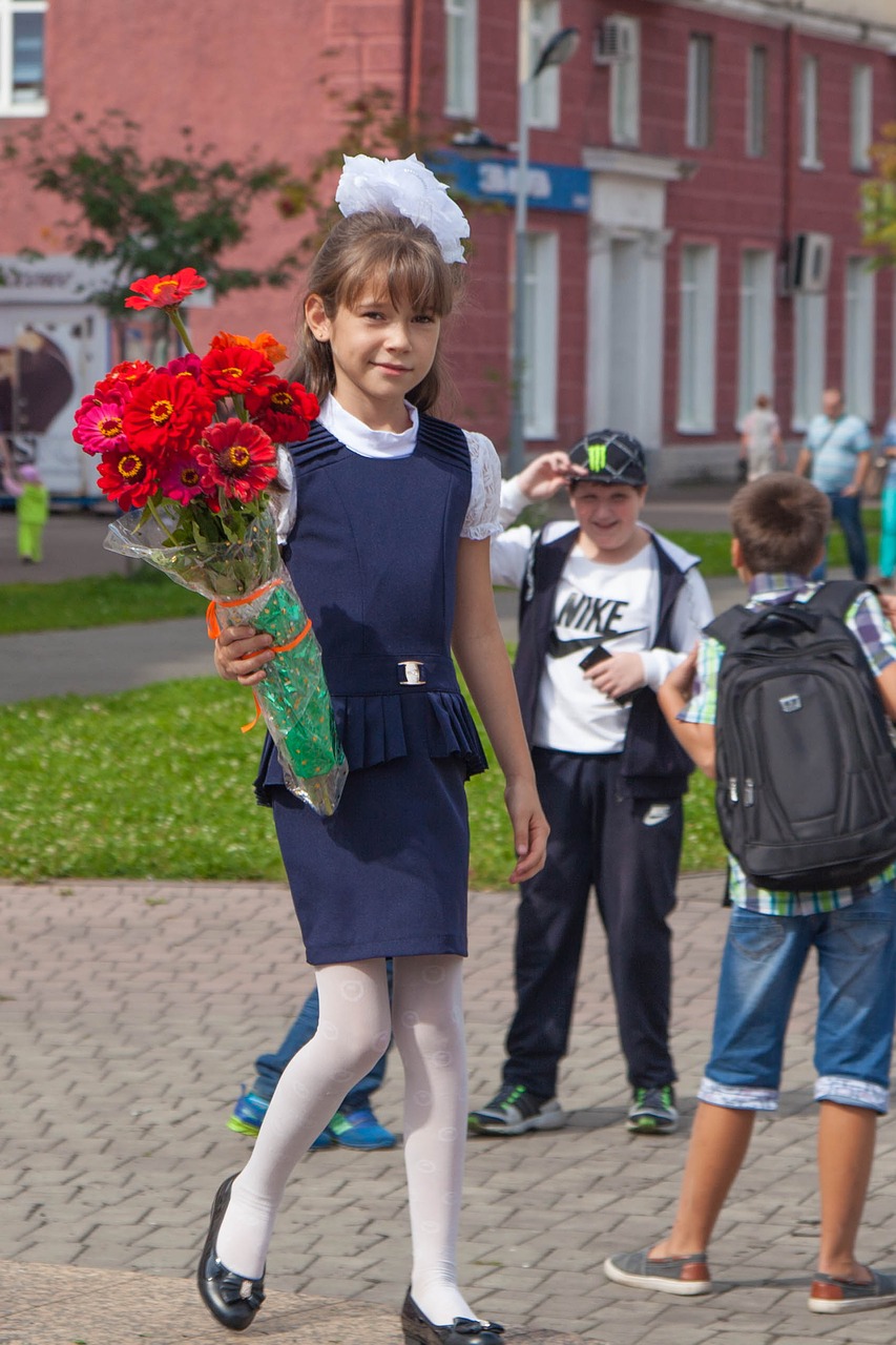 first-grader flowers granddaughter free photo