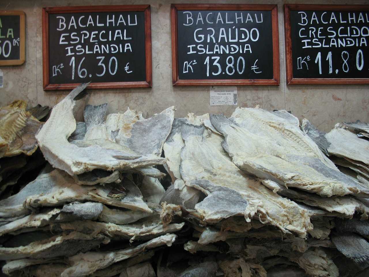 fish cod portugal free photo