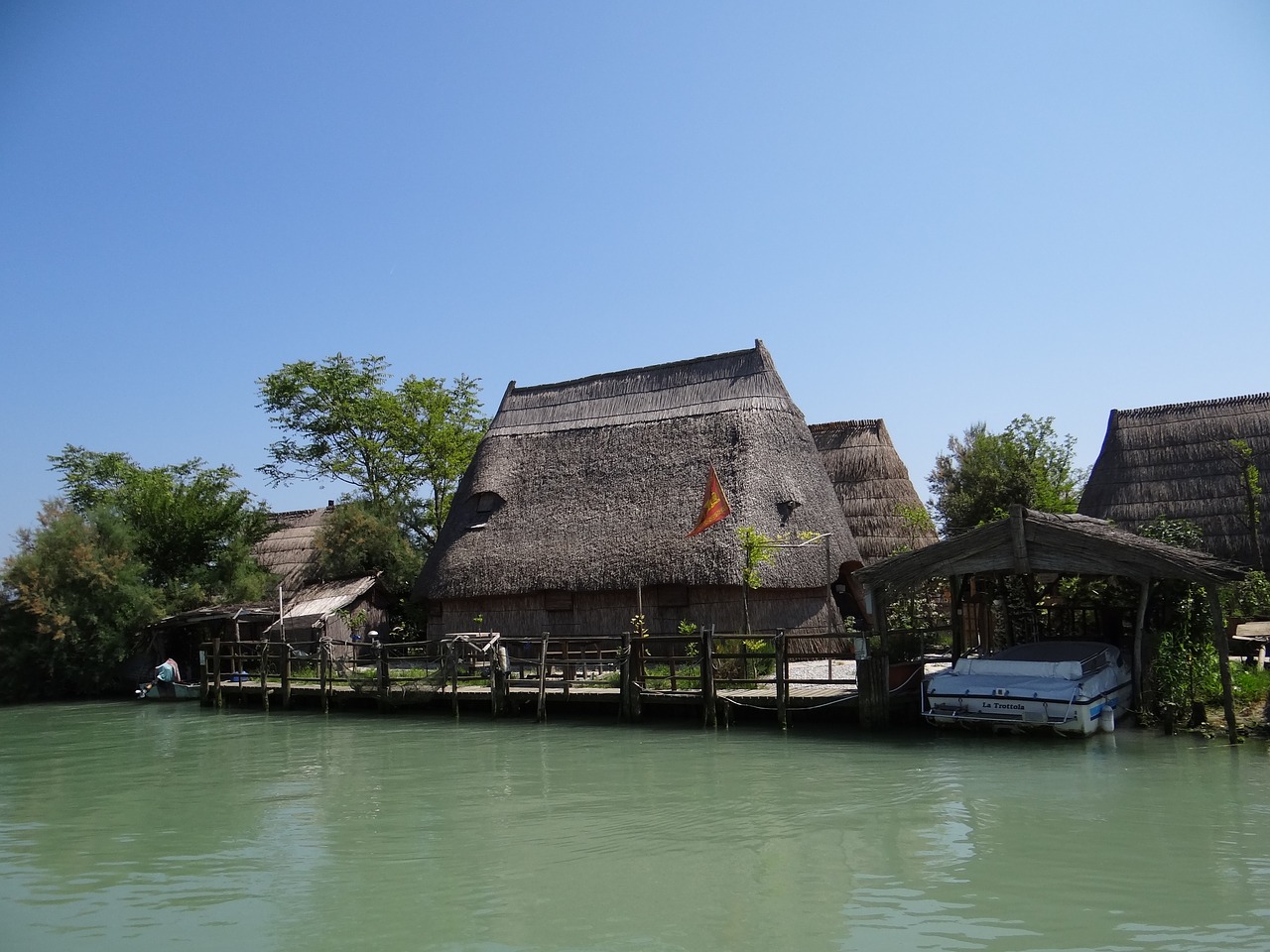 fisherman's hut lagoon caorle free photo